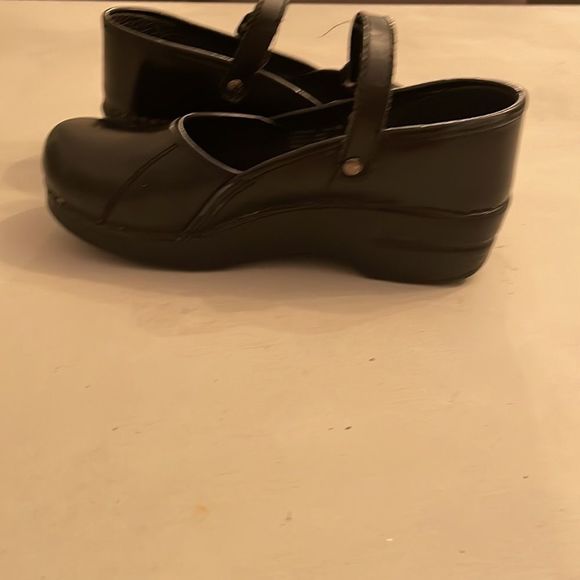 DANSKO Black Leather Mary Jane Clogs 38 - US 8.5. - Picture 3 of 6
